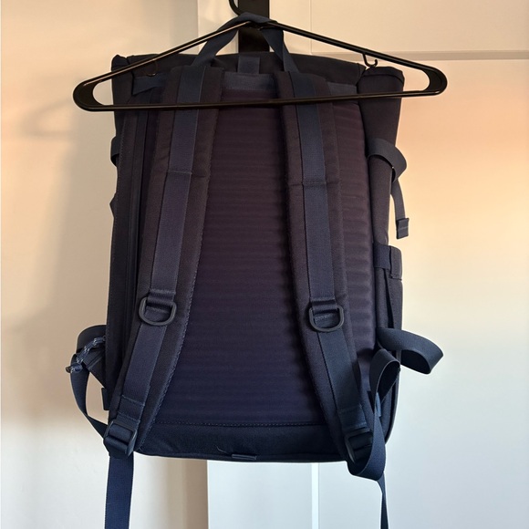 Topo Designs Rover Tech backpack navy - Picture 9 of 10